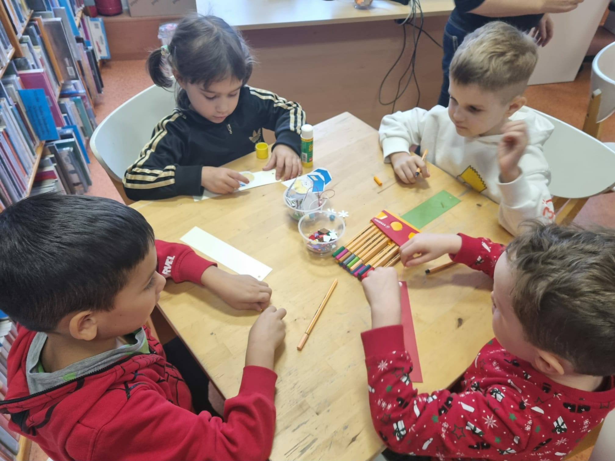 51659240 02e5 42bc 810a c48bb24be1b9