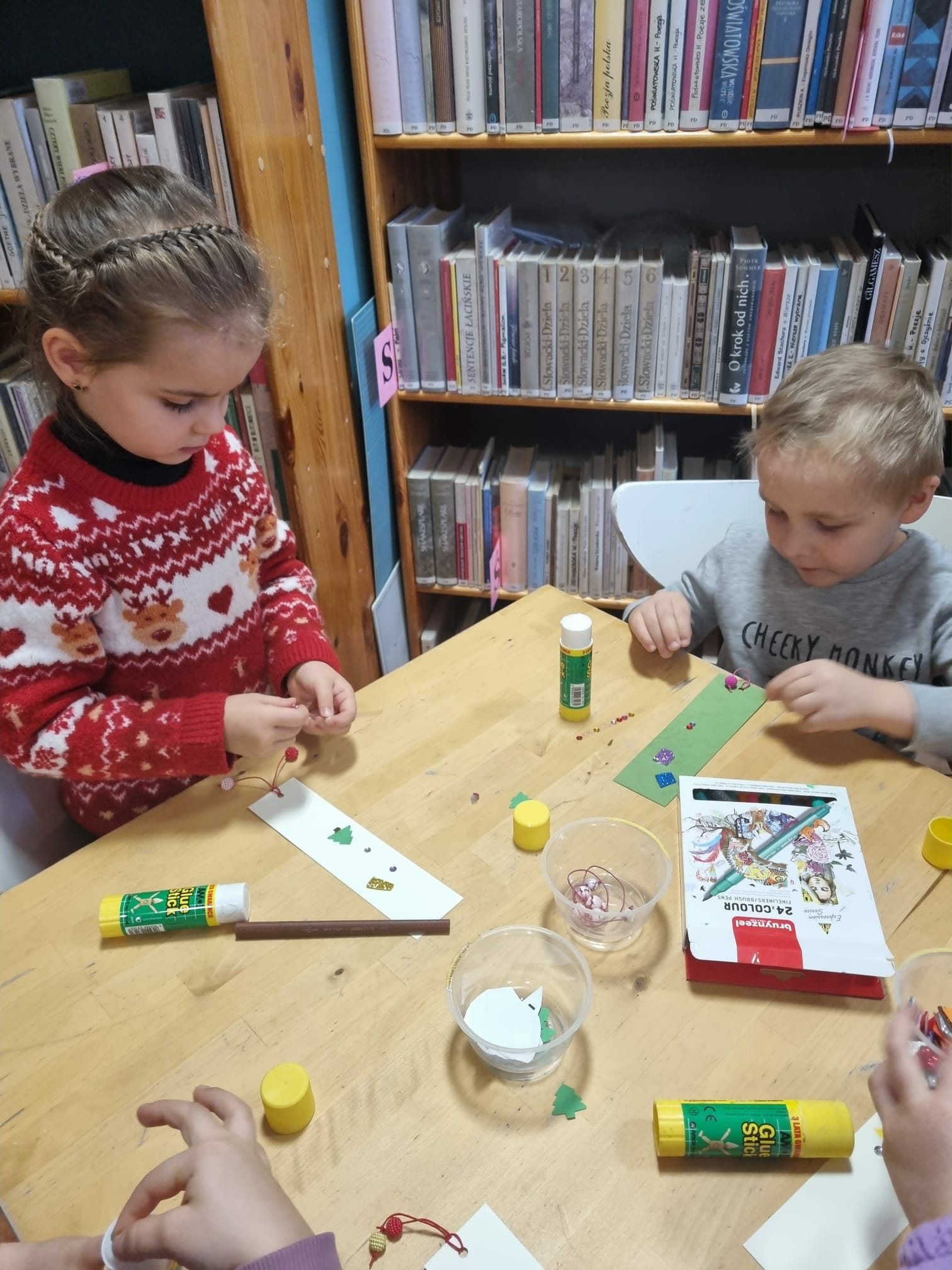 f6307f73 eebc 4424 8f61 2345279728b1